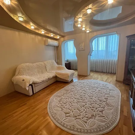Bulvar Apartment Ivano-Frankivsk Exterior photo